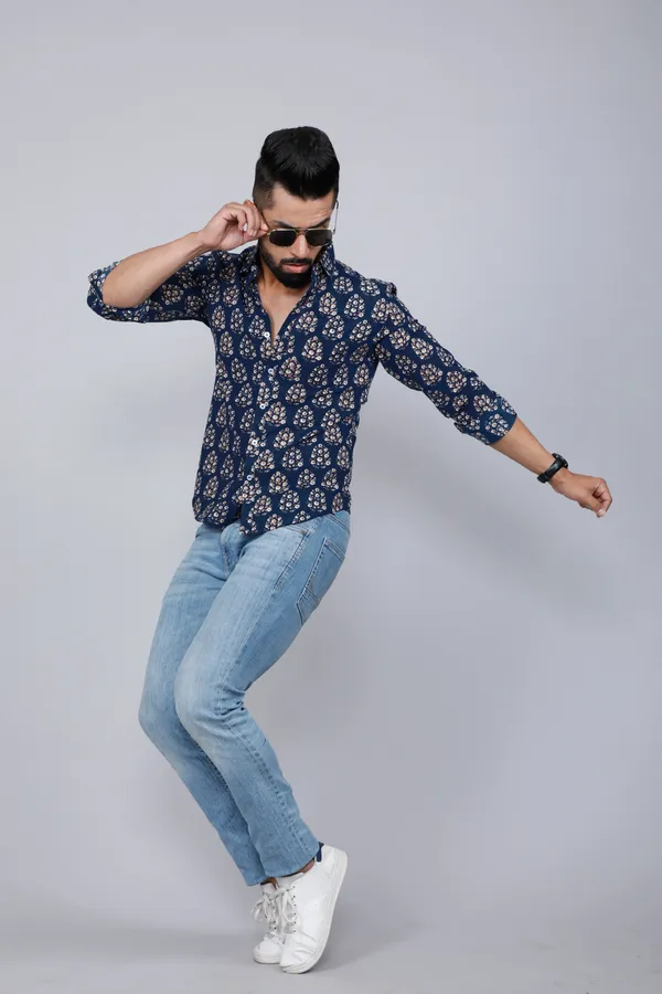 Men's_Blue_Floral_Print_Full_Sleeve_Casual_Shirt_-_Doriyan