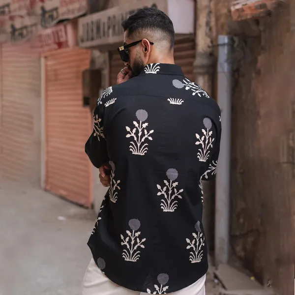 Men's_Black_Floral_Printed_Half_Sleeve_Slim_Fit_Shirt_-_Doriyan