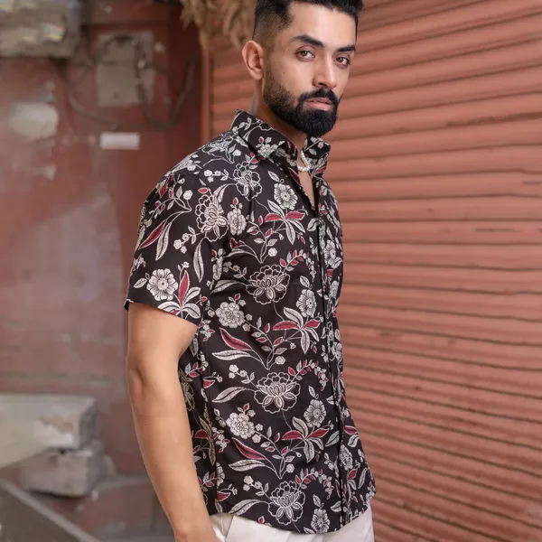 Men's_Multi_Colour_Floral_Printed_Half_Sleeve_Slim_Fit_Shirt_-_Doriyan