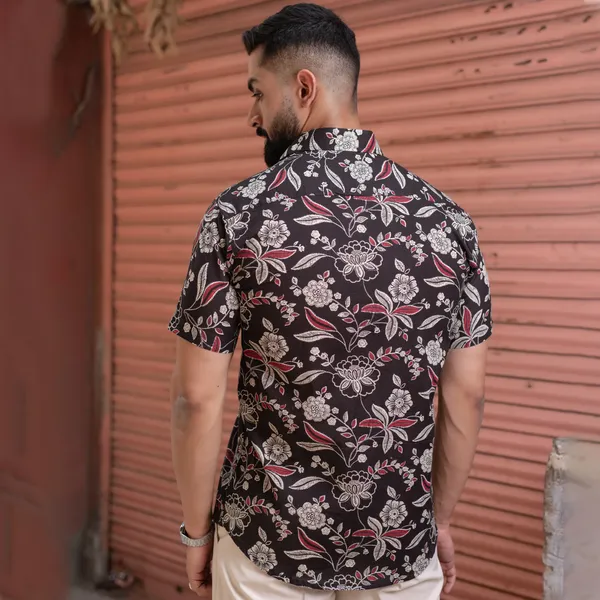 Men's_Multi_Colour_Floral_Printed_Half_Sleeve_Slim_Fit_Shirt_-_Doriyan