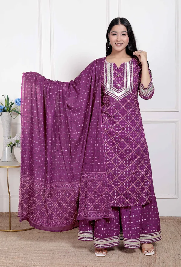 Doriyan_Magenta_Embroidered_cotton_Kurta_with_Palazzo_and_Dupatta
