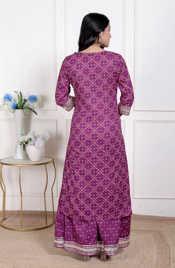 Doriyan_Magenta_Embroidered_cotton_Kurta_with_Palazzo_and_Dupatta