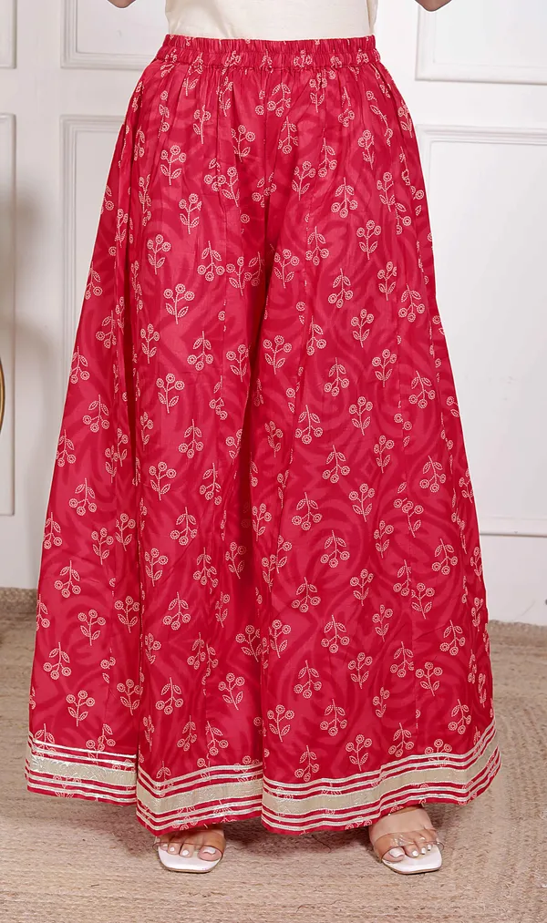 Doriyaaan_Red_Floral_Print_Embroidered_cotton_Straight_Kurta_with_Palazzo_&_Dupatta