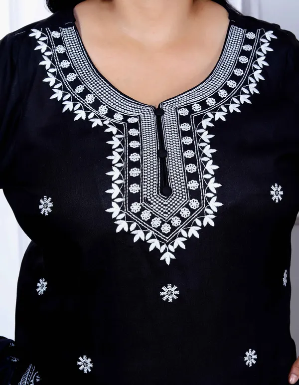 Doriyan_Womenns_Plus_Size_Black_Embroidery_Straight_Kurta_with_Palazzo_and_Dupatta_Set