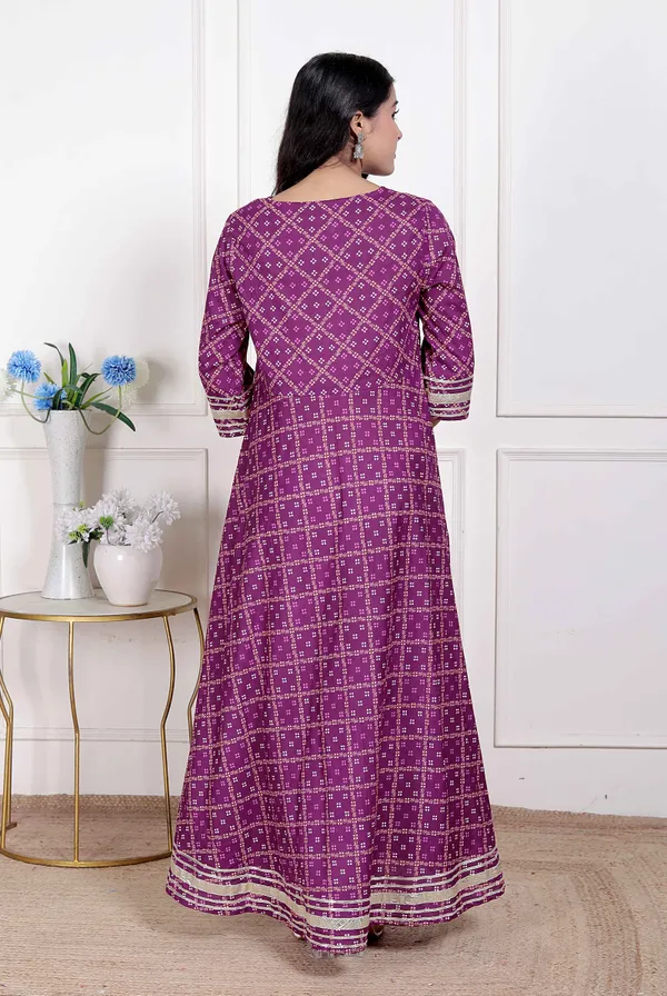 Doriyan_Women's_Bandhani_embroidred_ethnic_Anarkali_Kurta_and_Dupatta