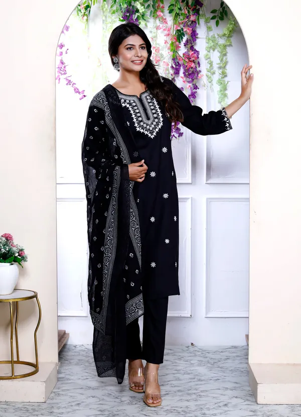 Doriyan_Womens_Black_Embroidery_Straight_Kurta_with_Palazzo_and_Dupatta