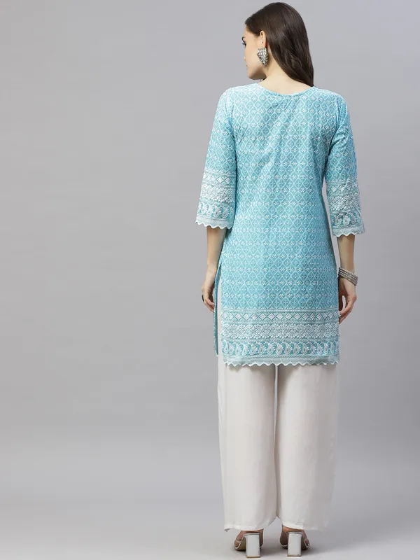 Doriyan_Womens_Blue_Ethnic_Motifs_Embroidered_Chikankari_Straight_Kurti
