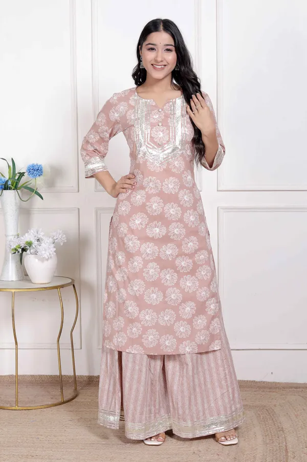 Doriyan_Womens_Brown_Floral_Printed_Straight_Ethnic_Kurta_with_Palazzo