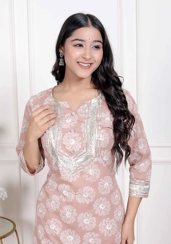 Doriyan_Womens_Brown_Floral_Printed_Straight_Ethnic_Kurta_with_Palazzo