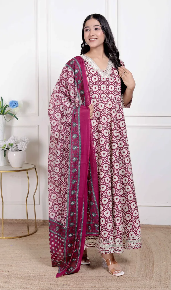 Doriyan_Women's_Cream_Embroidered_Cotton_Anarkali_Kurta_and_Dupatta