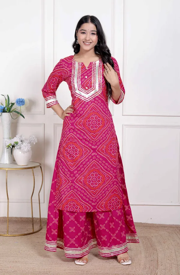 Doriyan_Women's_Embellished_ethnic_cotton_Kurta_with_palazzo
