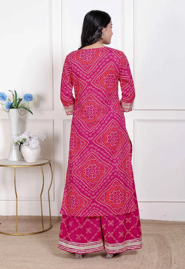 Doriyan_Women's_Embellished_ethnic_cotton_Kurta_with_palazzo