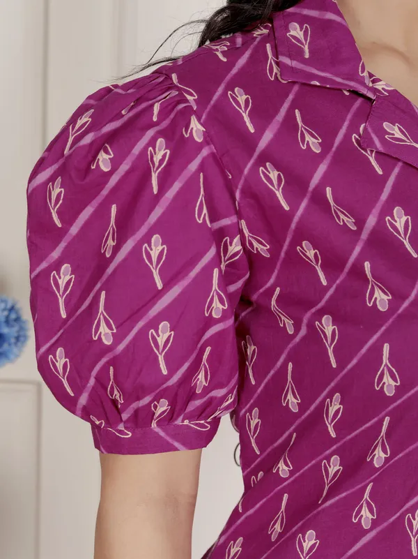 Doriyan_Womens_Magenta_Floral_Printed_Cotton_Dress_with_one_side_Pocket