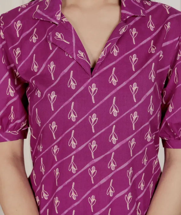 Doriyan_Womens_Magenta_Floral_Printed_Cotton_Dress_with_one_side_Pocket