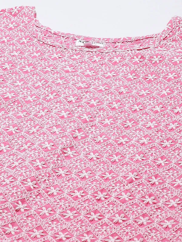 Doriyan_Womens_Pink_Ethnic_Motifs_Embroidered_Chikankari_Straight_Kurti
