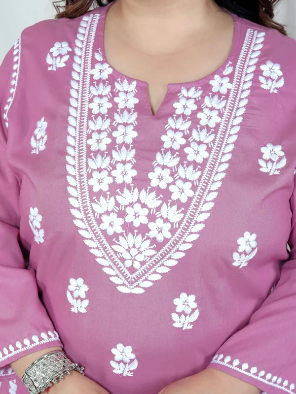 Doriyan_Womens_Plus_Size_Chikankari_Embroidery_Pink_Straight_Kurta_And_Palazzo_Set