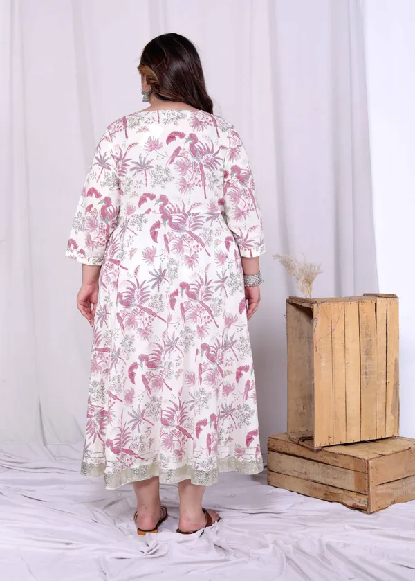 Doriyan_Womens_Plus_Size_Light_Pink_Floral_Printed_and_Anarkali_Kurta_with_Dupatta