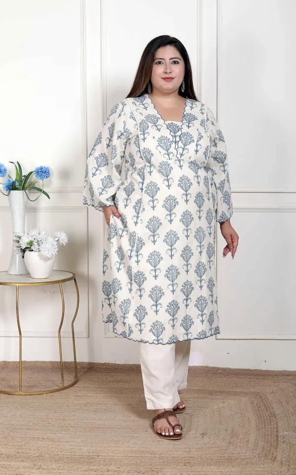 Doriyan_Womens_Plus_Size_Off_White_Floral_Printed_Cotton_Flex_Kurta_with_Pant