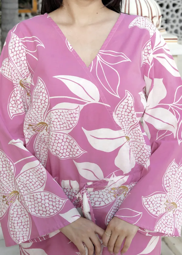 Doriyan_Womens_Pure_Cotton_Floral_Printed_Pink_V-Neck_Waist_Tie-Up_Playsuit
