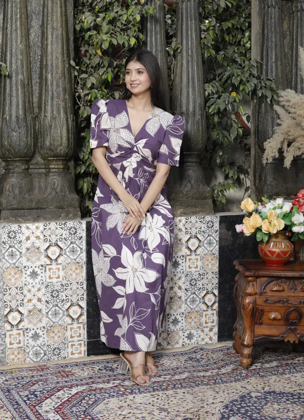 Doriyan_Womens_Purple_Pleated_Puff_Sleeve_Floral_Pure_Cotton_Butterfly_Middi_Dress