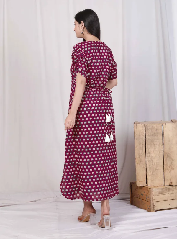 Doriyaaan_Womens_Relaxed_Fit_Red_Floral_Printed_A-Line_Pure_Cotton_Midi_Dress