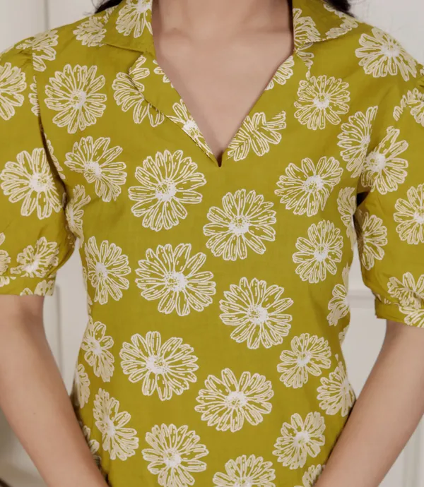 Doriyan_Women's_Yellow_Printed_Puff_Sleeve_Floral_Maxi_Party_Dress