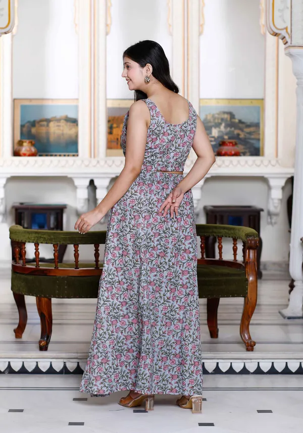 Women's_Grey_Floral_Printed_Crop_Top_And_Skirt_Co-Ord_Set_-_Doriyan