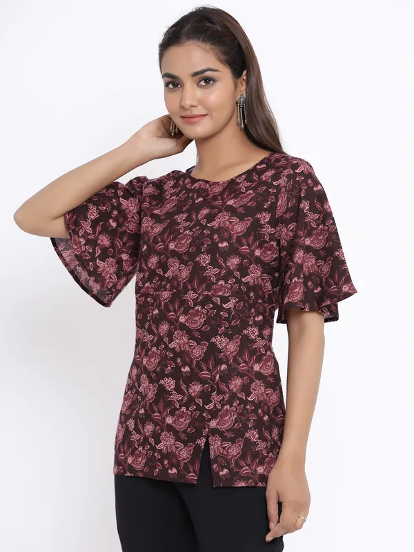 Women's_Maroon_Floral_Printed_Pure_Cotton_Top_-_Doriyan