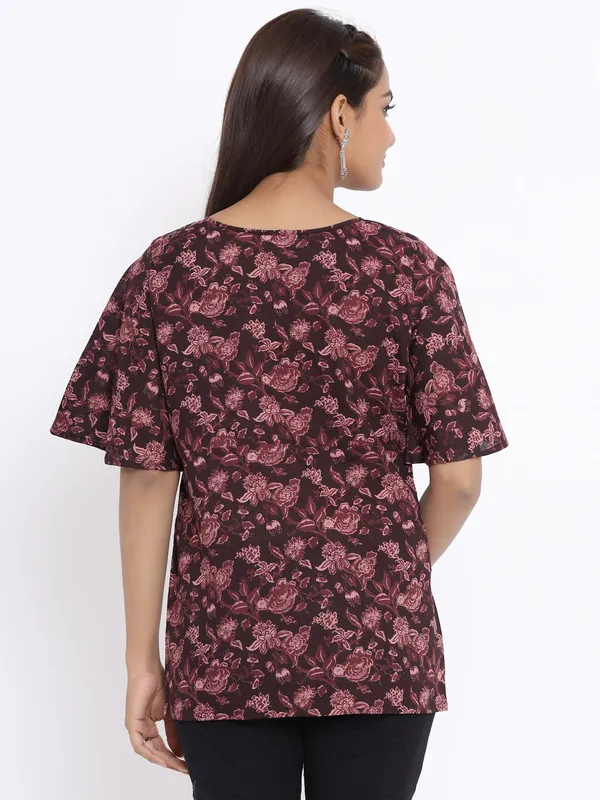 Women's_Maroon_Floral_Printed_Pure_Cotton_Top_-_Doriyan