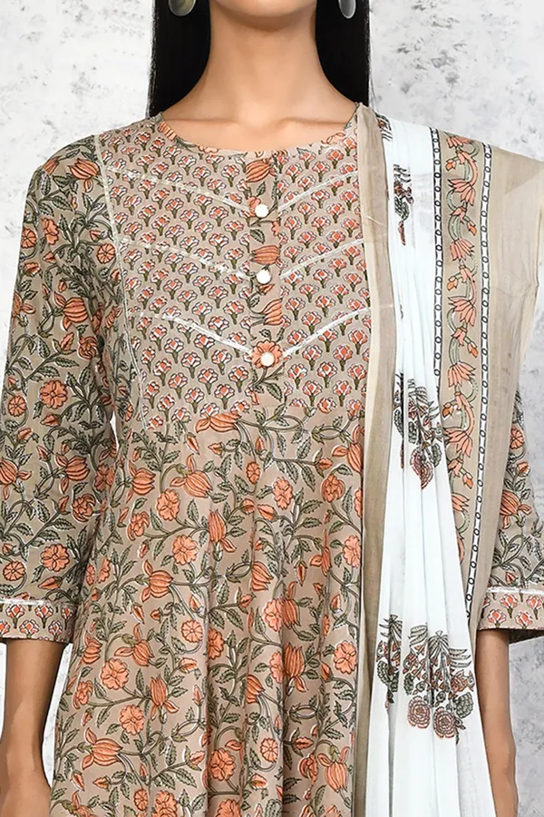 Women's_Partywear_Brown_Floral_Printed_Gota_Work_Long_Anarkali_With_Dupatta_Set_-_Doriyan