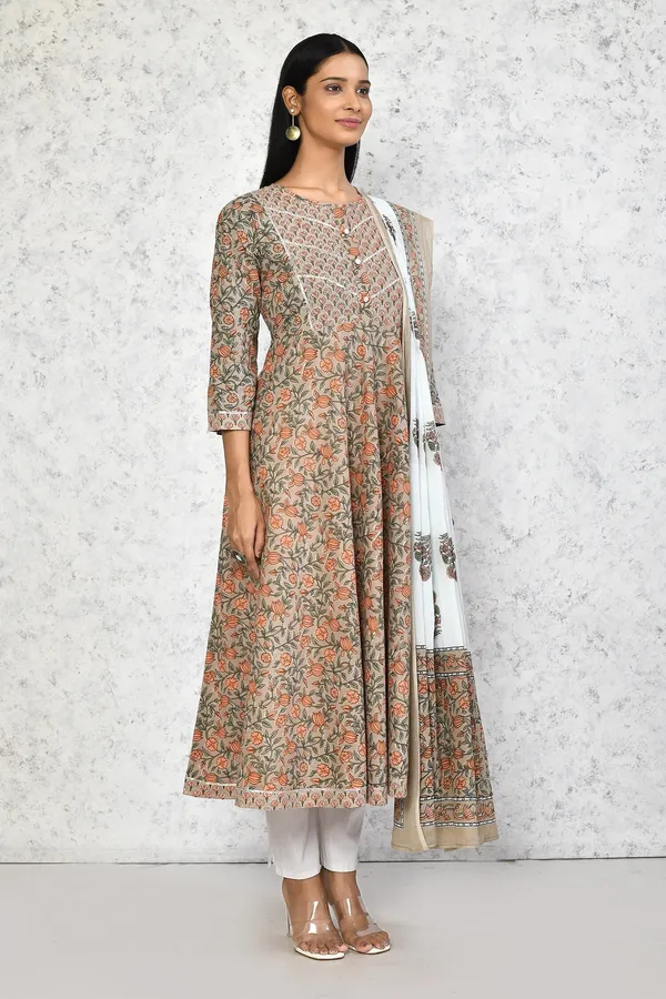 Women's_Partywear_Brown_Floral_Printed_Gota_Work_Long_Anarkali_With_Dupatta_Set_-_Doriyan
