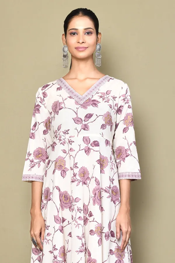 Women's_Pink_Floral_Printed_Anarkali_Kurta_With_Palazzo_-_Doriyan