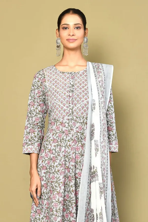 Women's_Blue_Printed_With_Gota_Patti_Work_Anarkali_Kurta_With_Dupatta_-_Doriyan