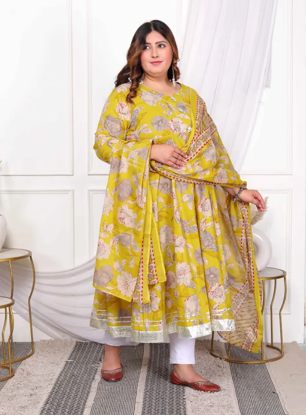 Women's_Plus_Size_Cotton_Gotapatti_And_Lace_Border_Details_Floral_Printed_Yellow_Anarkali_Kurta_And_Dupatta_Set_-_Doriyan
