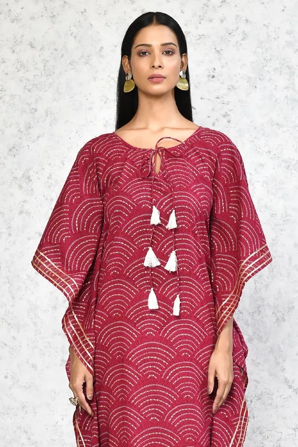 Women's_Floral_Printed_Cotton_Kaftan_Kurta_In_Magenta_-_Doriyan