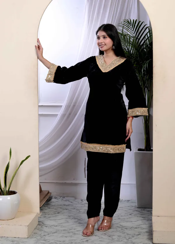 Women's_Black_Velvet_Dreams_Embroidered_Co-Ord_Set_-_Doriyan
