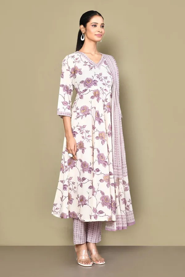 Women's_Pink_Floral_Print_Anarkali_Kurta_With_Palazzo_&_Dupatta_Set_-_Doriyan