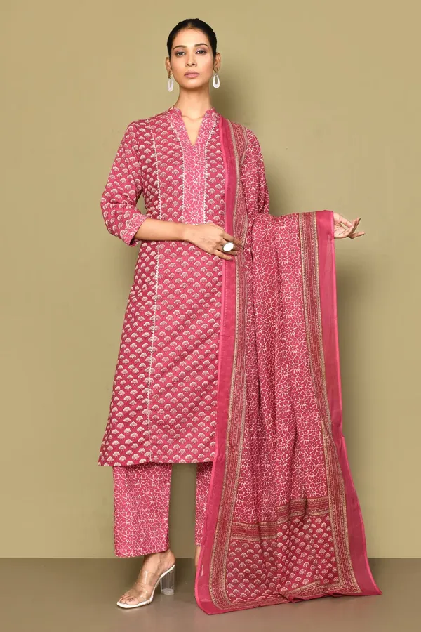 Women's_Pink_Straight_Floral_Printed_Kurta_&_Palazzo_With_Dupatta_Set_-_Doriyan