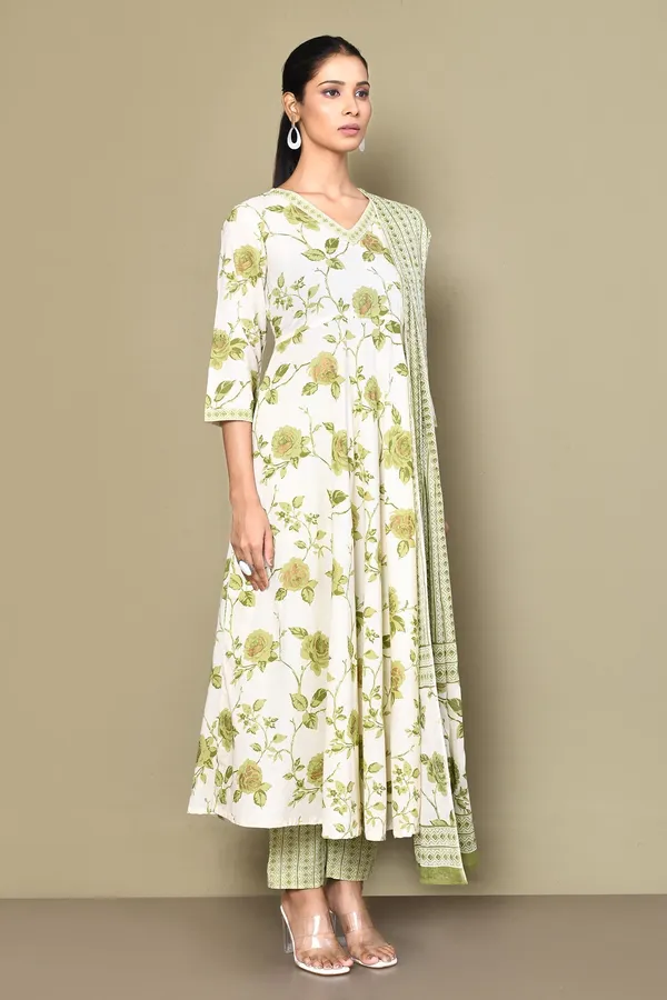 Women's_Green_Printed_Anarkali_Kurta_With_Palazzo_And_Dupatta_-_Doriyan