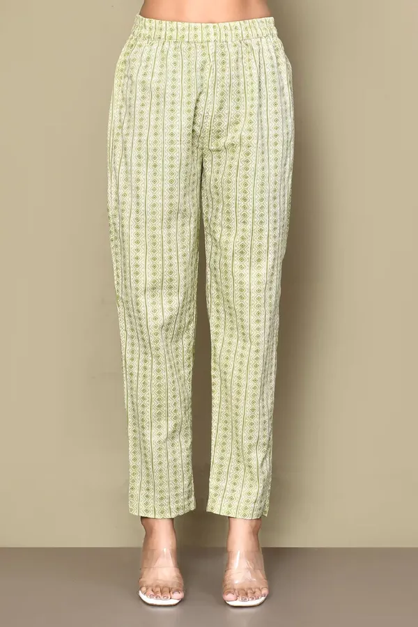 Women's_Green_Printed_Anarkali_Kurta_With_Palazzo_And_Dupatta_-_Doriyan