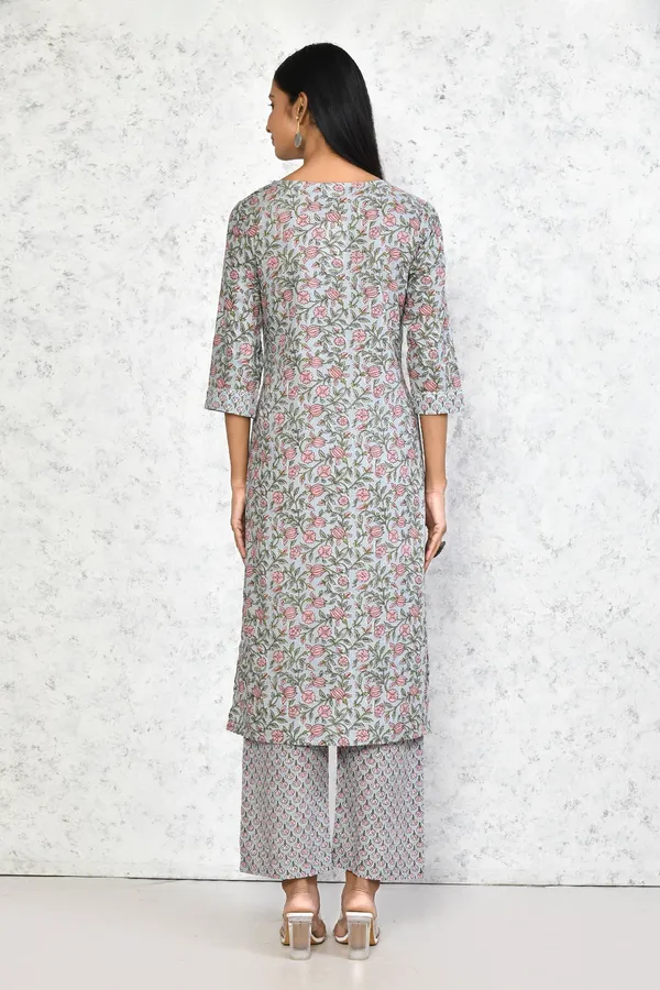 Women's_Cotton_Floral_Printed_Straight_Kurta_PalazzoÃ‚_-_Doriyan