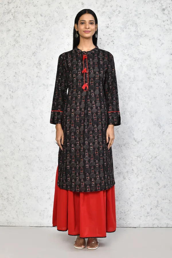 Women's_Black_Printed_Pure_Cotton_Kurta_With_Skirt_-_Doriyan