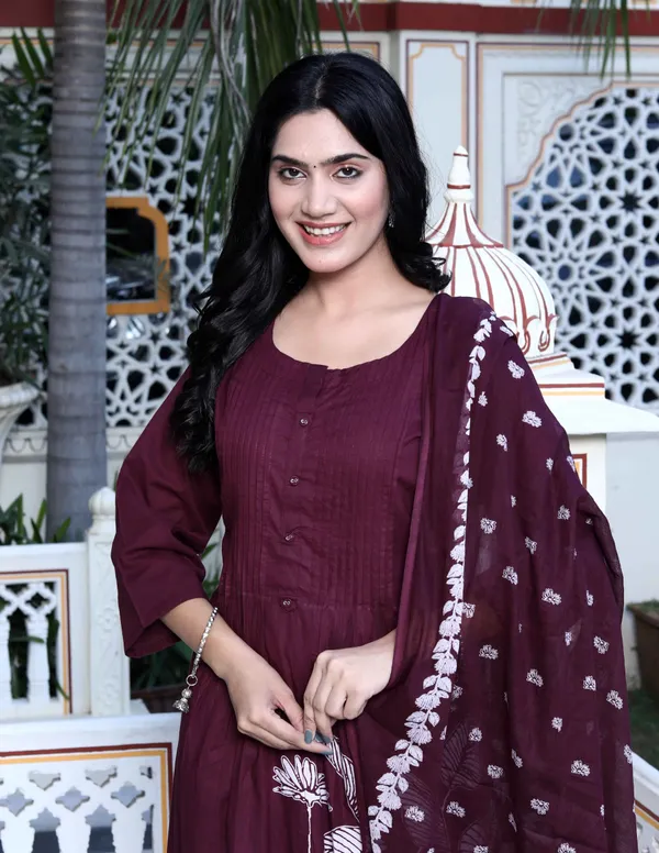 Women's_Wine_Pintucks_Cotton_Floral_Elegant_Straight_Kurta_And_Palazzo_With_Dupatta_Set_-_Doriyan