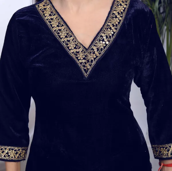 Women's_Blue_Velvet_Embroidered/Sequence_Work_Straight_Kurta_With_Palazzo_-_Doriyan