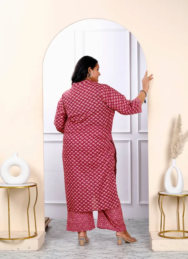 Women's_Plus_Size_Floral_Printed_Gota_Patti_Pink_Straight_Pure_Cotton_Kurta_And_Palazzo_With_Dupatta_Set_-_Doriyan