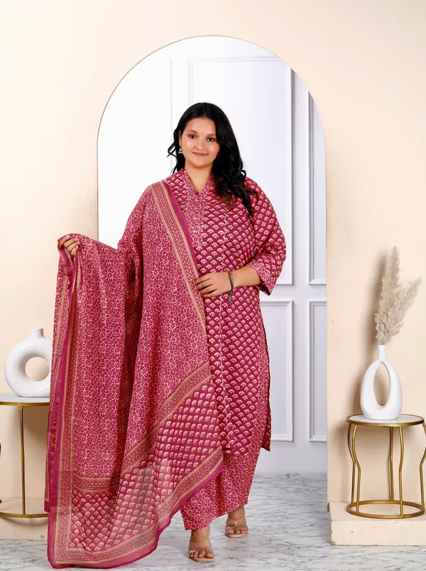 Women's_Plus_Size_Floral_Printed_Gota_Patti_Pink_Straight_Pure_Cotton_Kurta_And_Palazzo_With_Dupatta_Set_-_Doriyan