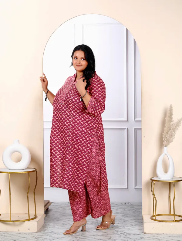 Women's_Plus_Size_Floral_Printed_Charming_Pink_Straight_Kurta_With_Palazzo_Set_-_Doriyan