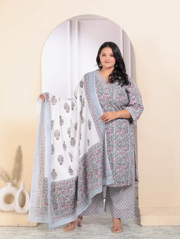 Women's_Plus_Size_Pure_Cotton_Traditional_Straight_Kurta_With_Palazzo_And_Dupatta_Set_-_Doriyan