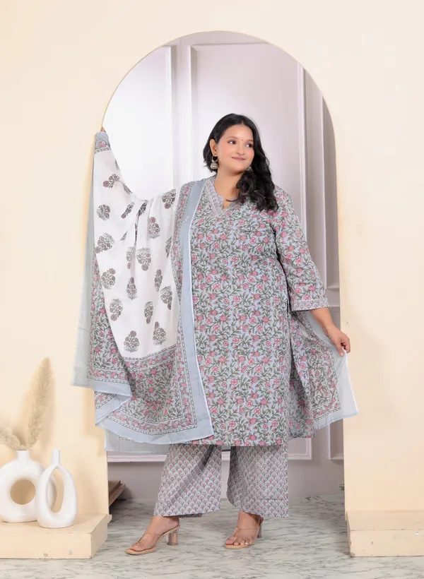 Women's_Plus_Size_Pure_Cotton_Traditional_Straight_Kurta_With_Palazzo_And_Dupatta_Set_-_Doriyan