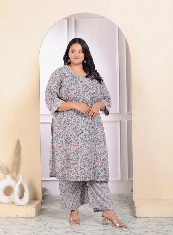 Women's_Plus_Size_Blue_Cotton_Office_Wear_Floral_Printed_Kurta_Palazzo_SetÃ‚_-_Doriyan